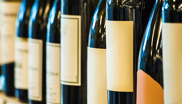 地元山形のワインも豊富に取り揃えております。