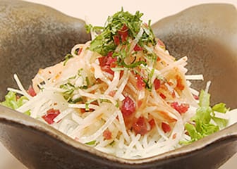 谷沢梅の大根サラダ
