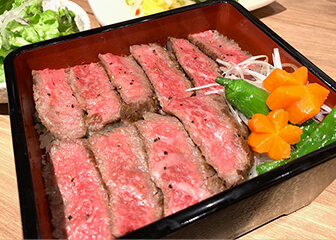 山形牛ステーキ重