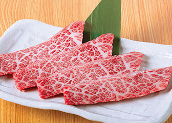 特選山牛カルビ